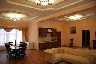 Санаторий Княжна Мери Железноводск Апартаменты трехкомнатные с двумя спальнями, гостиной.-1