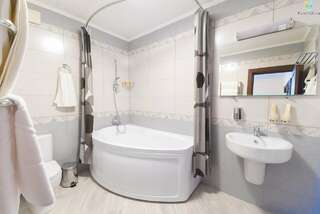 Санаторий Княжна Мери Железноводск Апартаменты трехкомнатные с двумя спальнями, гостиной.-3